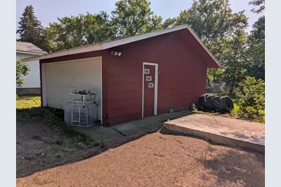 304 S 2nd Street, Cameron, WI 54822 - Photo 3