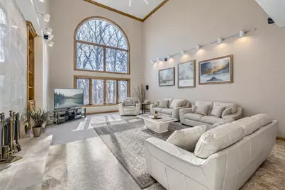 4 W Bay Lane, North Oaks, MN 55127 - Photo 1