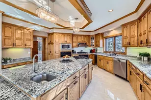 4 W Bay Ln, North Oaks, MN 55127 - Photo 13