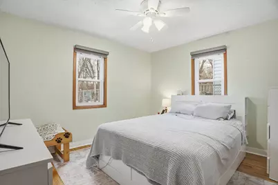 40 Winona Street E, Saint Paul, MN 55107 - Photo 17