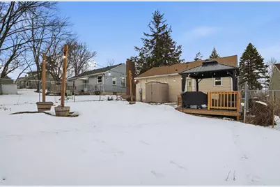 40 Winona Street E, Saint Paul, MN 55107 - Photo 25