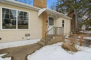 40 Winona St E, Saint Paul, MN 55107 - Photo 5