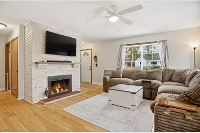 40 Winona Street E, Saint Paul, MN 55107 - Photo 9