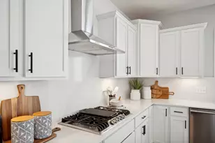 2678 Aspen Dr, Shakopee, MN 55379 - Photo 3