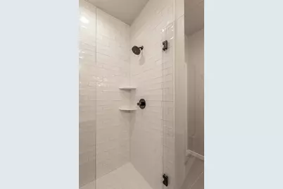 4176 Arthur Drive S, Fargo, ND 58104 - Photo 15