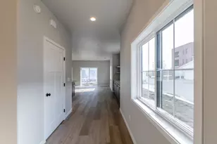 4176 Arthur Dr S, Fargo, ND 58104 - Photo 3