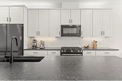 850 Mount Curve Boulevard #H, Saint Paul, MN 55116 - Photo 13