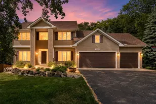 1540 Viewcrest Ln, Burnsville, MN 55337 - Photo 35
