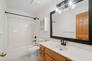 1540 Viewcrest Ln, Burnsville, MN 55337 - Photo 23