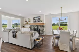 1491 Kenai Pl, River Falls, WI 54022 - Photo 5