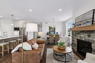 1491 Kenai Pl, River Falls, WI 54022 - Photo 5