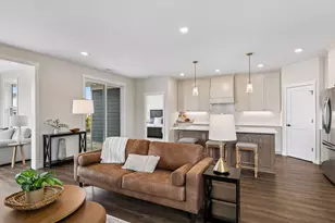 1491 Kenai Pl, River Falls, WI 54022 - Photo 7