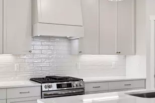 1491 Kenai Pl, River Falls, WI 54022 - Photo 9