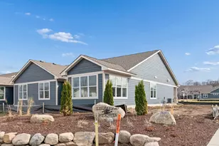 1491 Kenai Pl, River Falls, WI 54022 - Photo 27