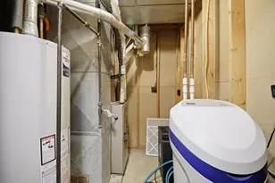 108 Sunrise Dr, Medford, MN 55049 - Photo 25