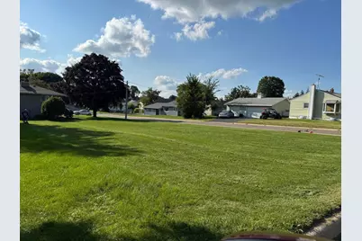 418 Monroe, Caledonia, MN 55921 - Photo 3