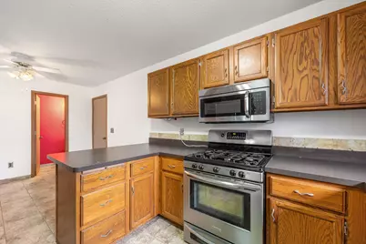 1658 Helena Road N, Oakdale, MN 55128 - Photo 7