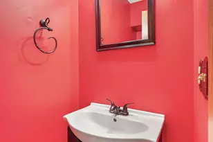 1658 Helena Rd N, Oakdale, MN 55128 - Photo 9