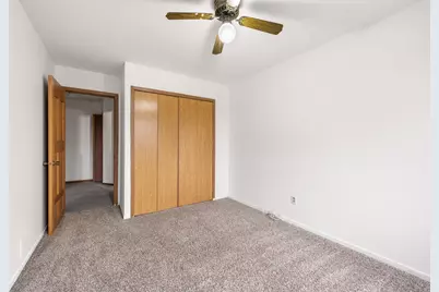 1658 Helena Road N, Oakdale, MN 55128 - Photo 15