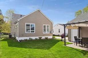 1031 Bowdoin St, Saint Paul, MN 55116 - Photo 31
