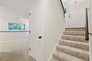 1042 Pontiac Ln, Chanhassen, MN 55317 - Photo 23