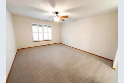 17005 78th Place N, Maple Grove, MN 55311 - Photo 9