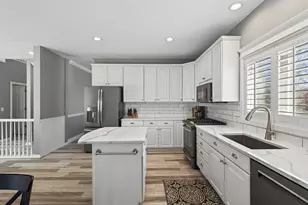 19182 Ismay Ct, Lakeville, MN 55044 - Photo 7