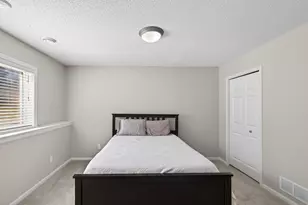 19182 Ismay Ct, Lakeville, MN 55044 - Photo 27