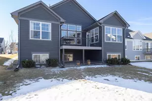 6438 Timber Arch Dr, Chaska, MN 55318 - Photo 33