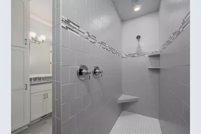 6438 Timber Arch Drive, Chaska, MN 55318 - Photo 15