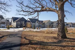 6438 Timber Arch Dr, Chaska, MN 55318 - Photo 35