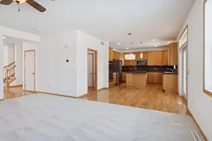 3432 Baneberry Cir, Shakopee, MN 55379 - Photo 9