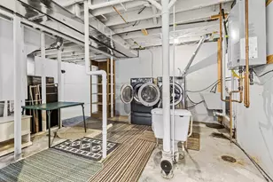 727 Terrace Dr, Roseville, MN 55113 - Photo 23