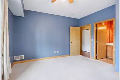 2900 University Avenue SE #208, Minneapolis, MN 55414 - Photo 15