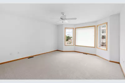 8202 Golden Valley Road, Golden Valley, MN 55427 - Photo 17