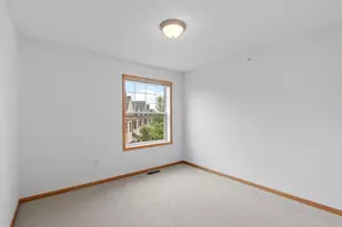 8202 Golden Valley Rd, Golden Valley, MN 55427 - Photo 15