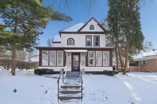 120 4th Ave E, Shakopee, MN 55379 - Photo 1