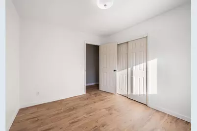 195 Iris Street, Mahtomedi, MN 55115 - Photo 11