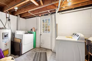 195 Iris St, Mahtomedi, MN 55115 - Photo 37