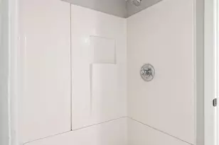 195 Iris St, Mahtomedi, MN 55115 - Photo 21