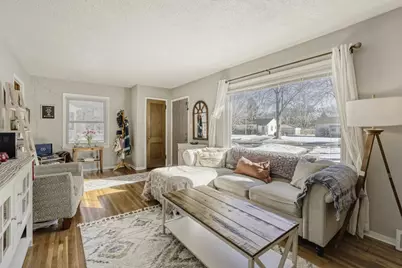 2943 Arona Street, Roseville, MN 55113 - Photo 5