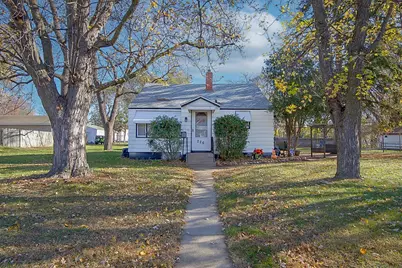 226 32nd Avenue N, Saint Cloud, MN 56303 - Photo 1
