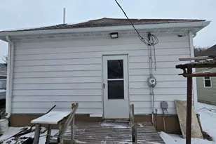 418 3rd St SW, Pipestone, MN 56164 - Photo 29