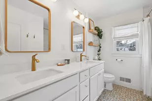 3742 Elmo Rd, Minnetonka, MN 55305 - Photo 15