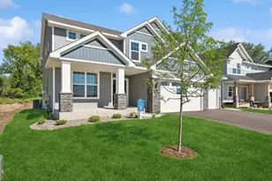 4024 Heath Ave N, Oakdale, MN 55128 - Photo 3