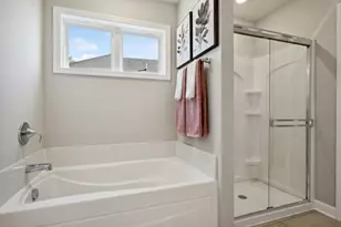 4024 Heath Ave N, Oakdale, MN 55128 - Photo 15