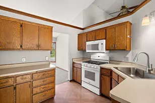 9419 James Ave N, Brooklyn Park, MN 55444 - Photo 9
