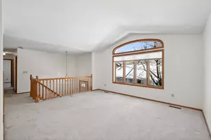 2505 Sumac Ridge, White Bear Lake, MN 55110 - Photo 3