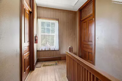 389 Maple Street, Saint Paul, MN 55106 - Photo 5