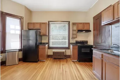 389 Maple Street, Saint Paul, MN 55106 - Photo 11
